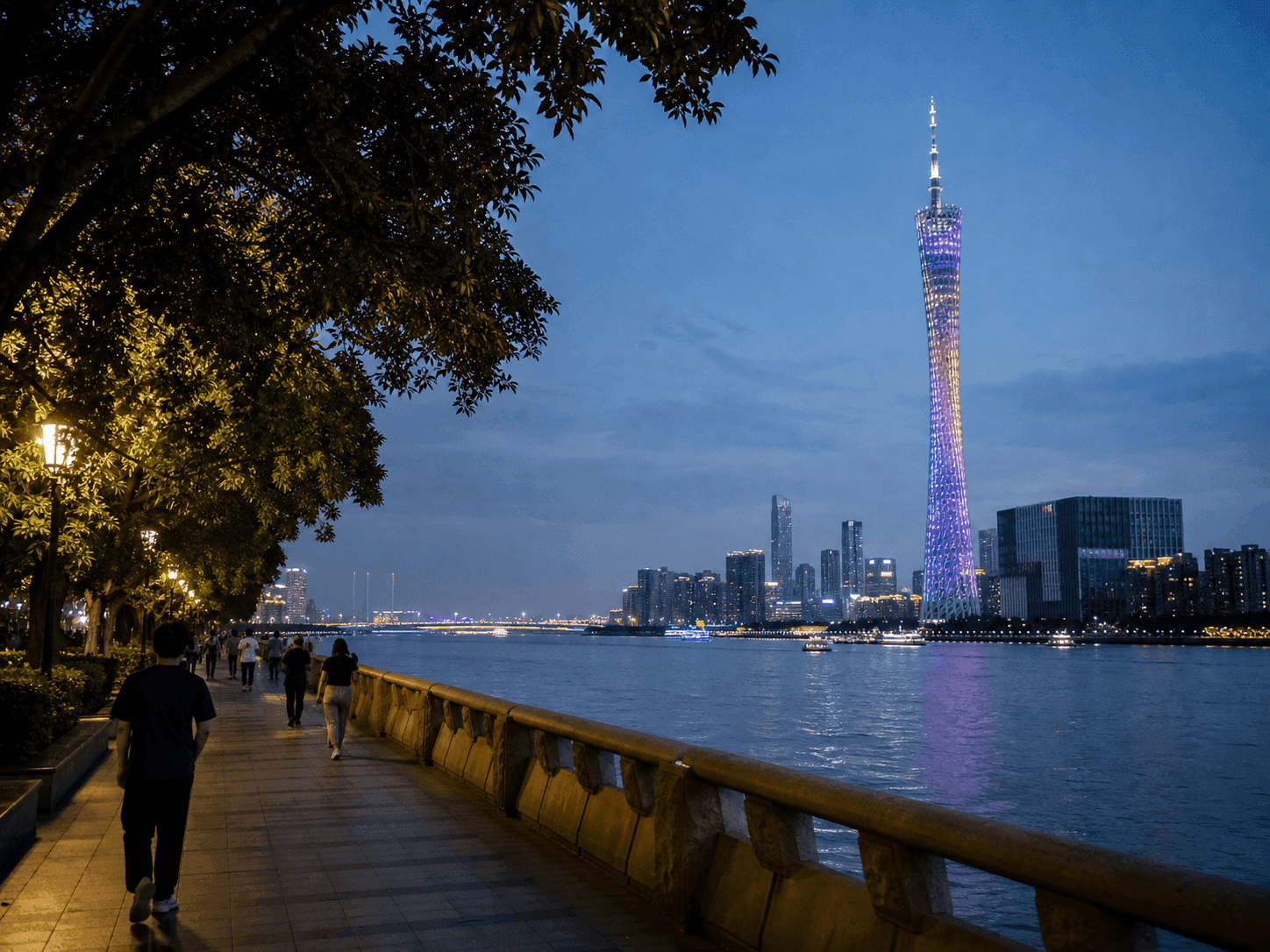 Canton Tower seen from the Haizhu riverfront